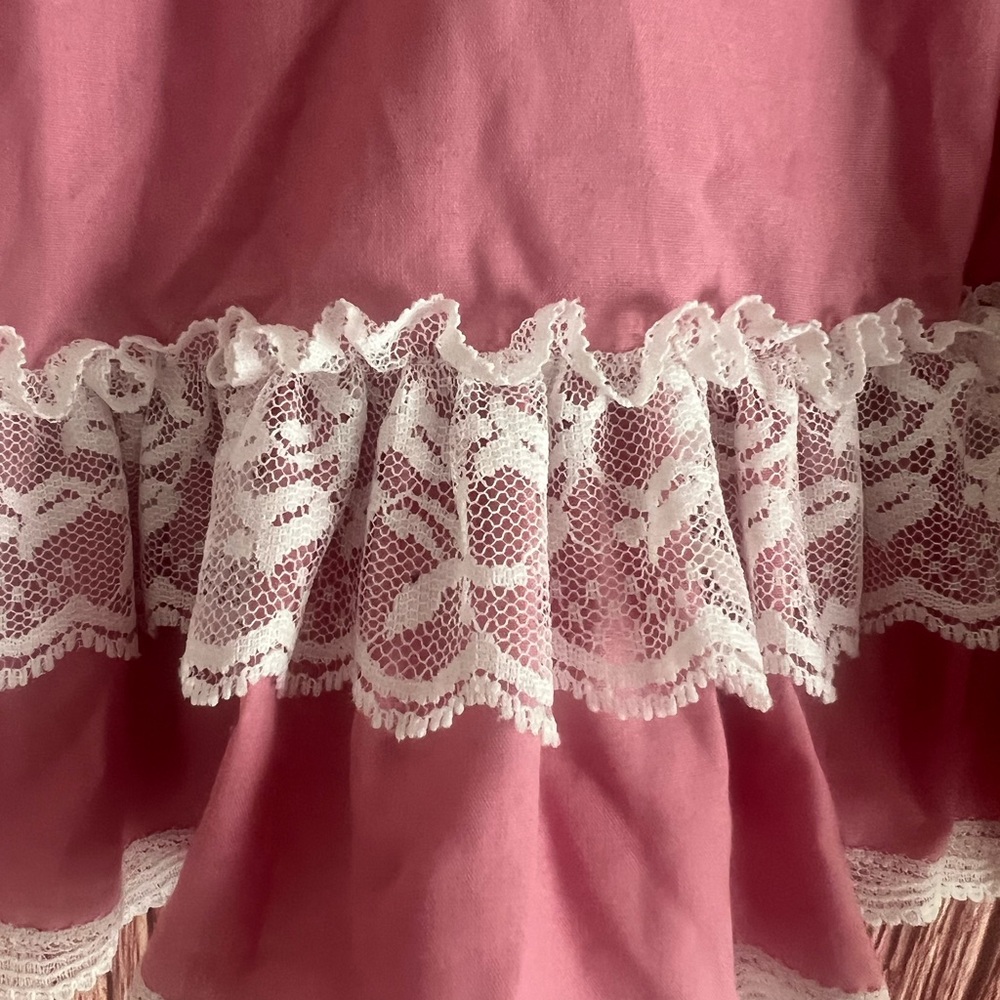 Vintage 1990’s Bryan Pink Baby Dress with White Lace size 18 month - Picture 5 of 9